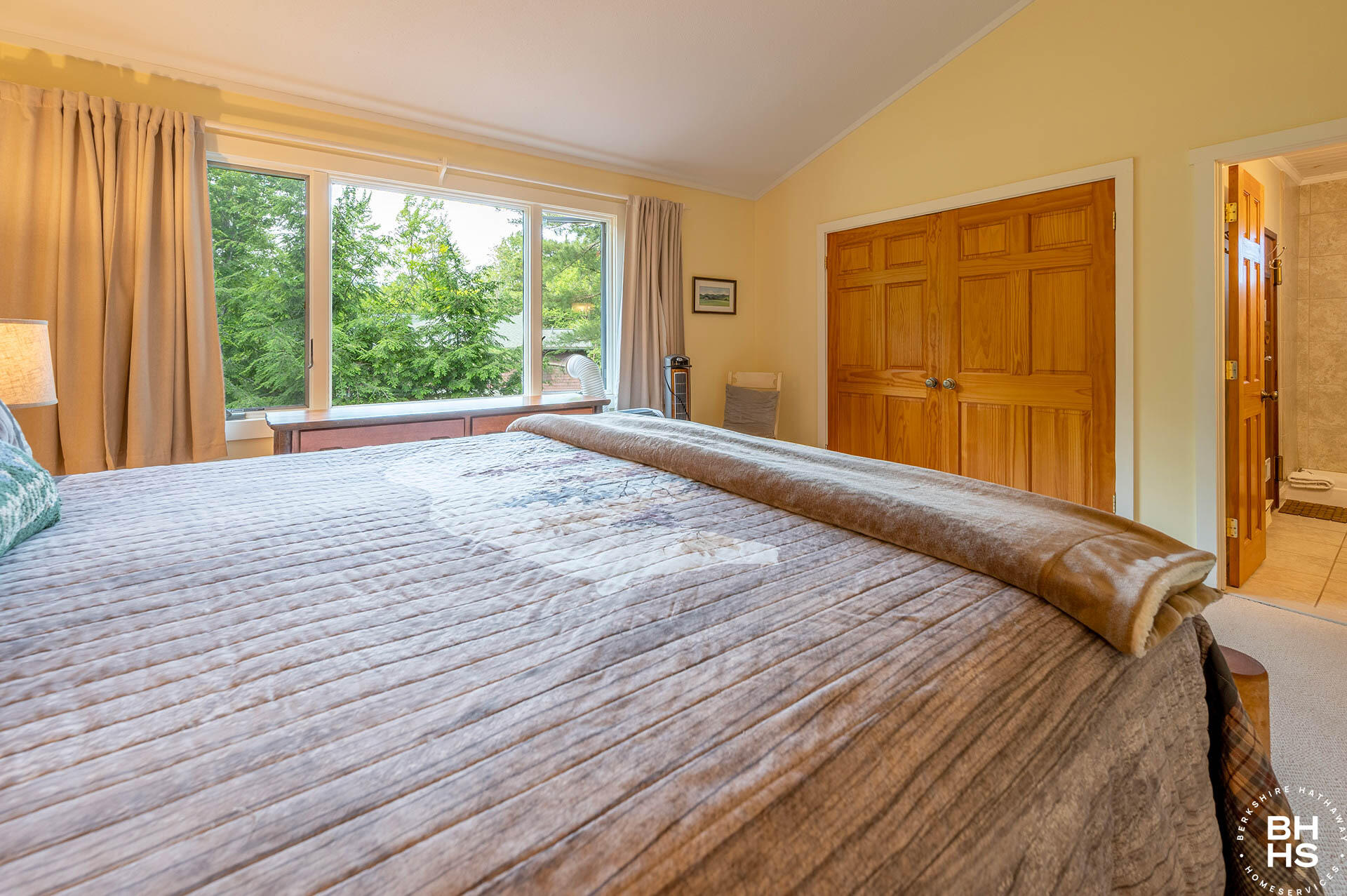 9 Hemlock Way Lake Placid NY 12946