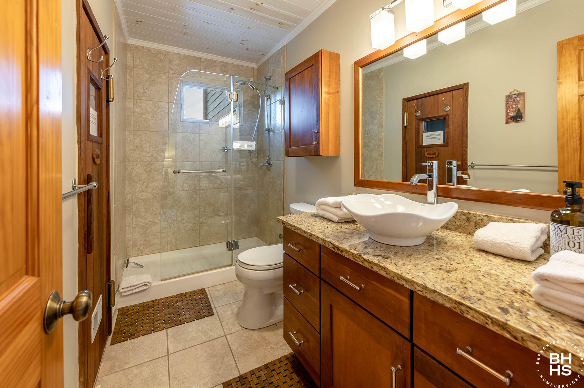 9 Hemlock Way Lake Placid NY 12946
