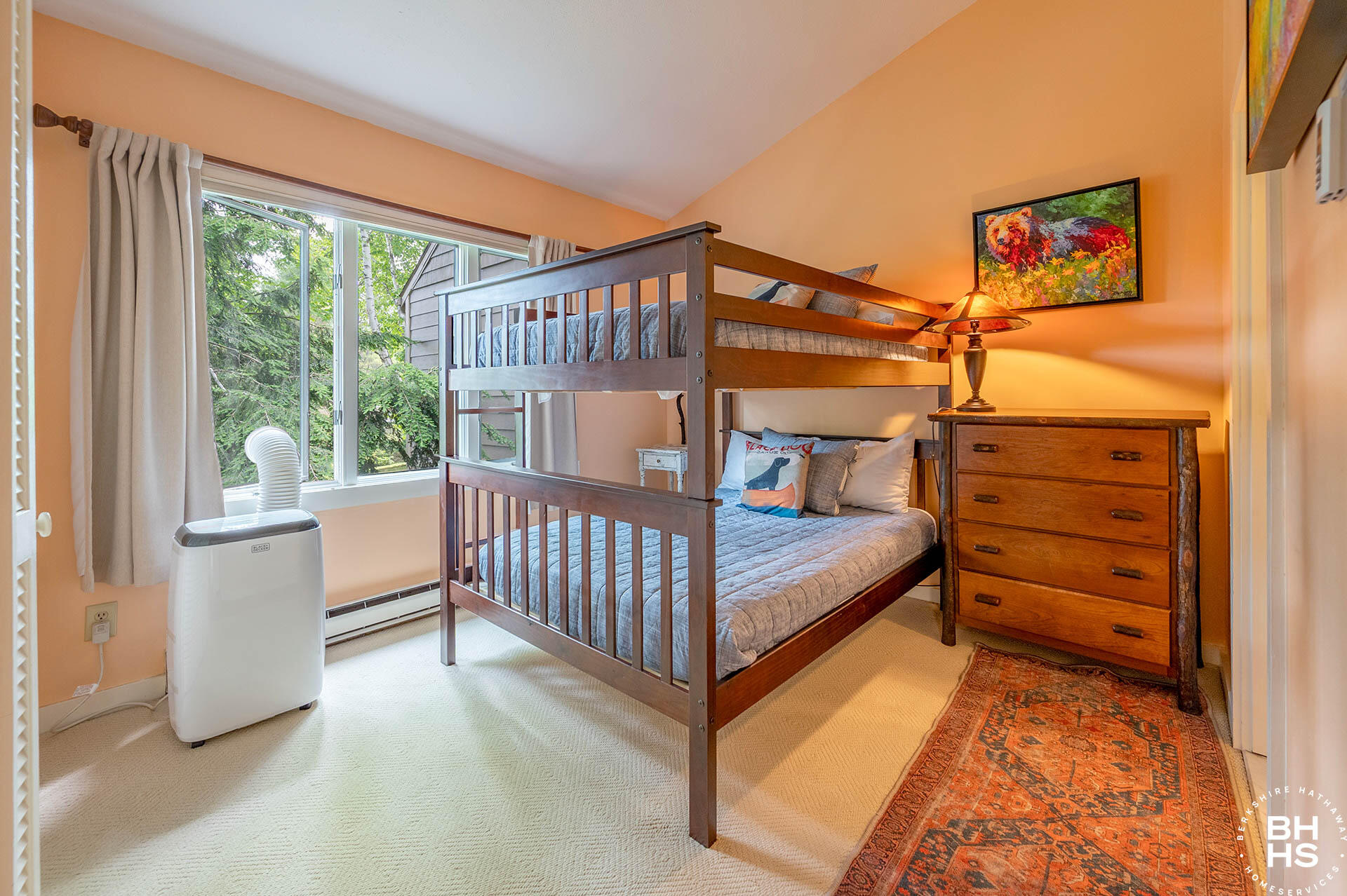 9 Hemlock Way Lake Placid NY 12946