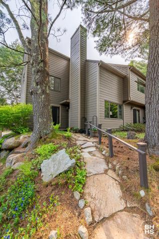 9 Hemlock Way Lake Placid NY 12946