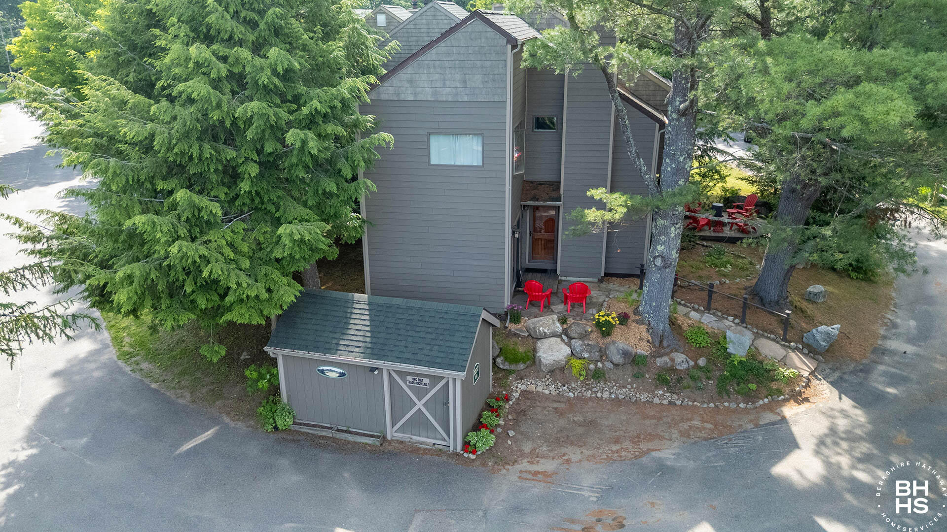 9 Hemlock Way Lake Placid NY 12946