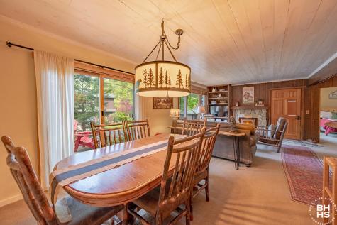 9 Hemlock Way Lake Placid NY 12946