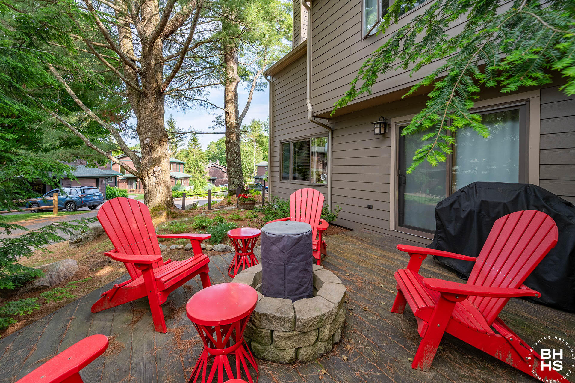 9 Hemlock Way Lake Placid NY 12946