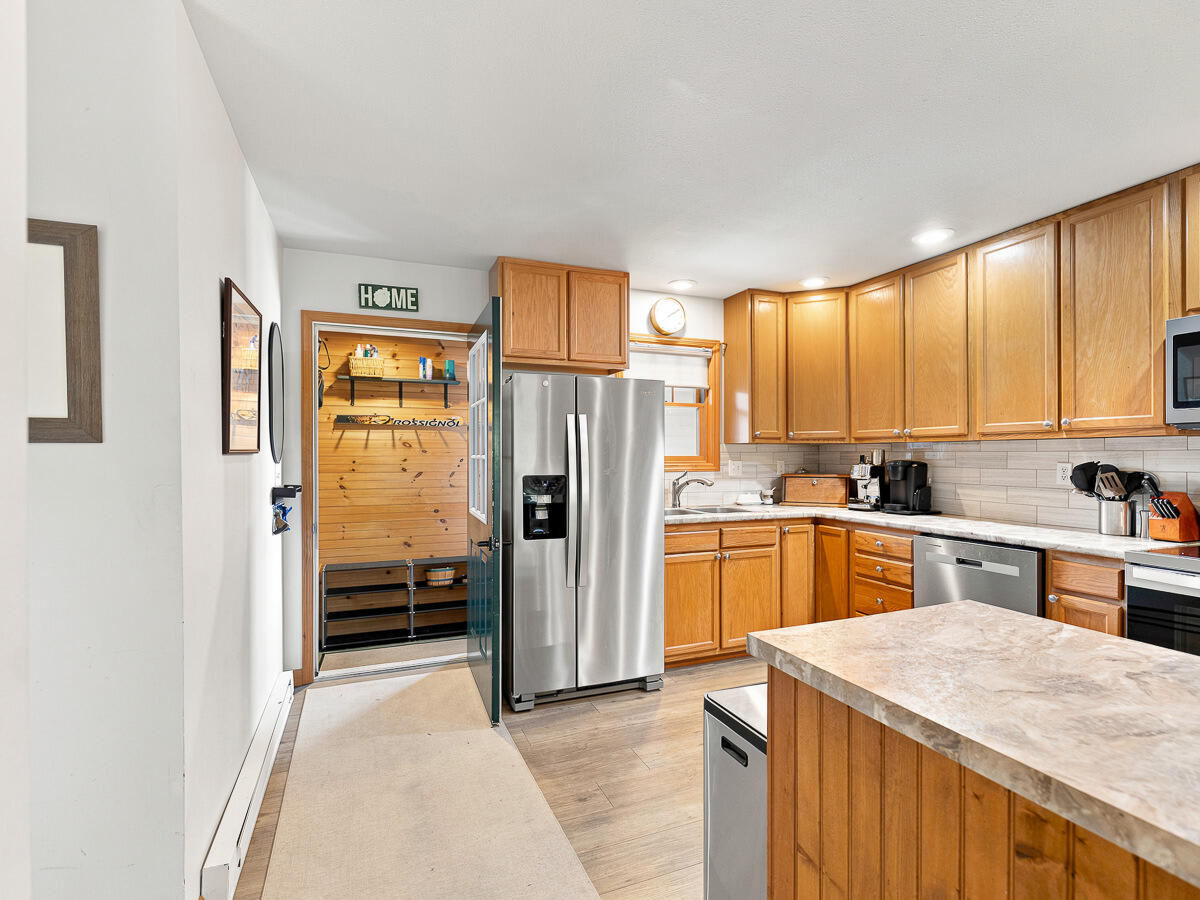 176 Fir Way Lake Placid NY 12946