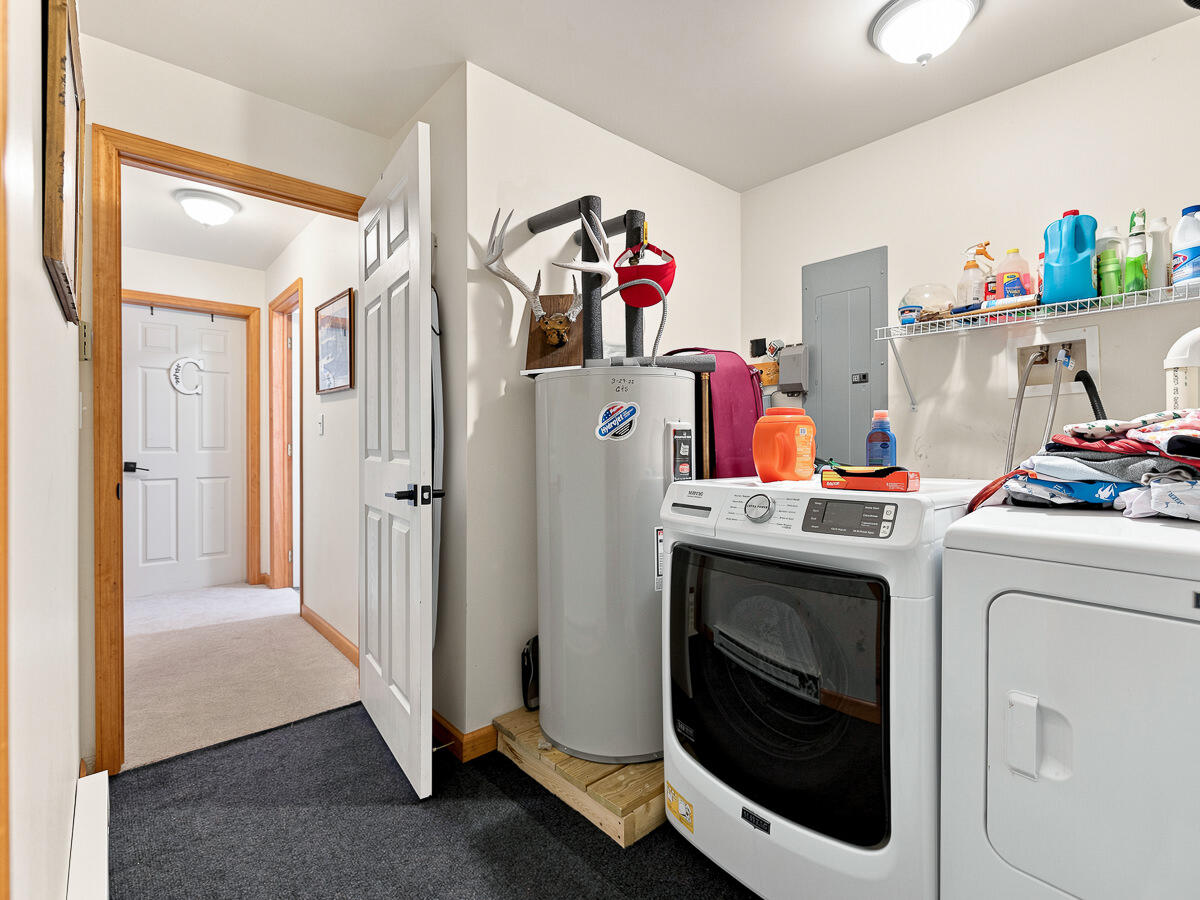 176 Fir Way Lake Placid NY 12946