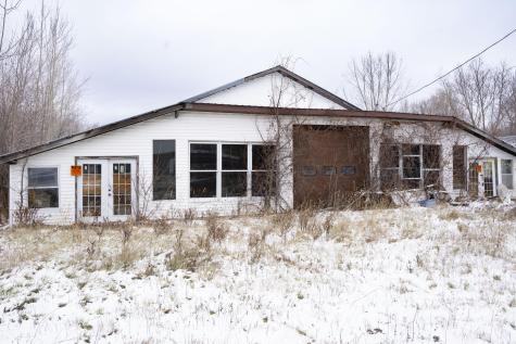 000 Us-11 Bangor NY 12956