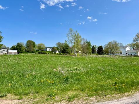 15 Ormsby Circle Peru NY 12972