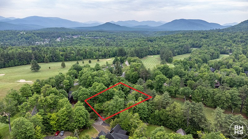 10 Spread Eagle Way Lake Placid NY 12946