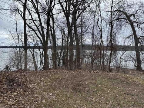 15 Champlain Shores Way Crown Point NY 12928