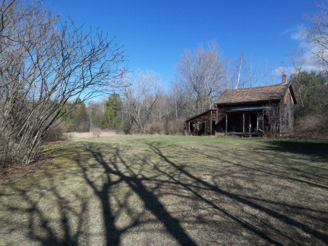 13 Liberty Road Peru NY 12972