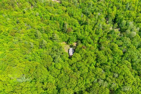 429 Bartlett Road Keene NY 12942