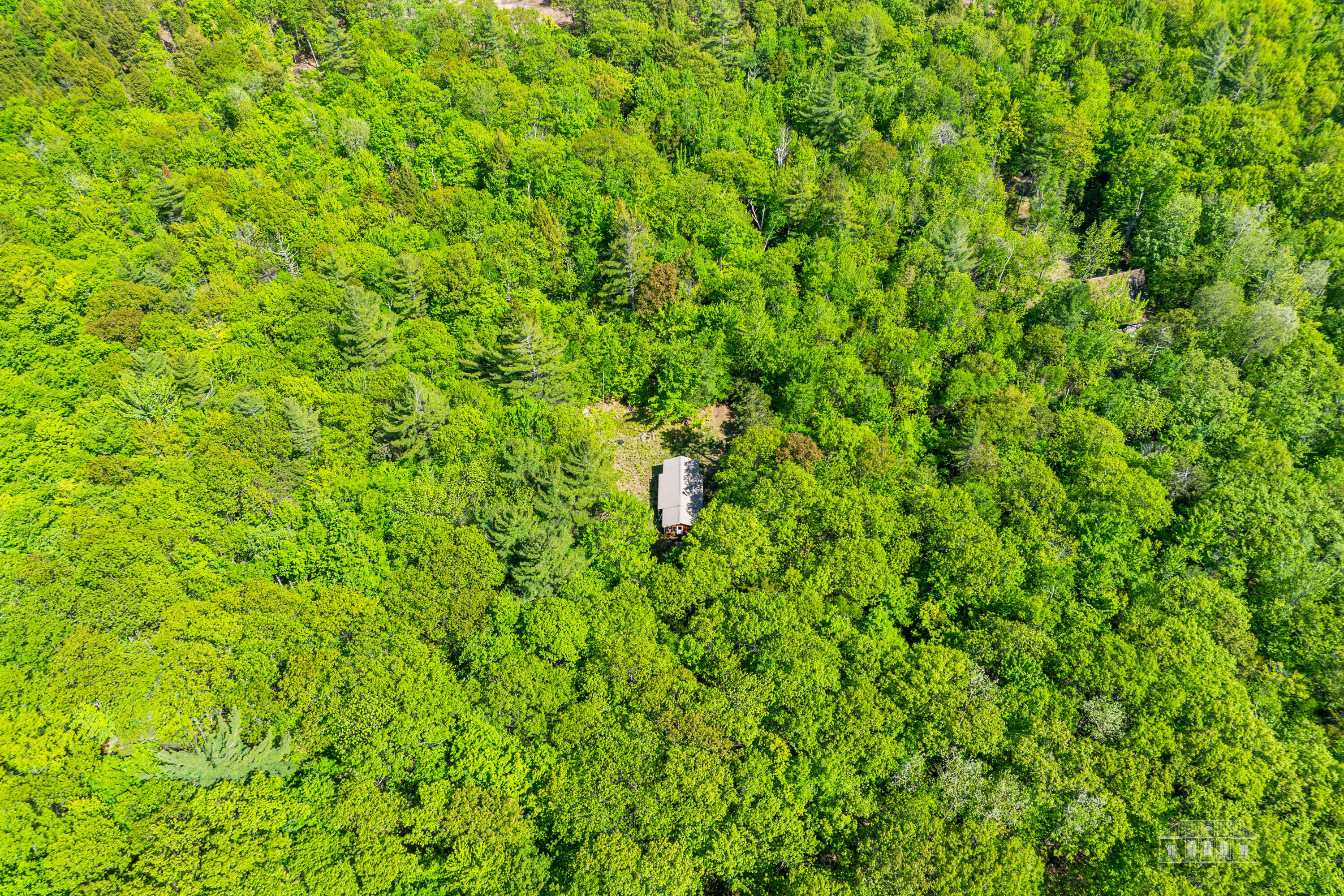 429 Bartlett Road Keene NY 12942
