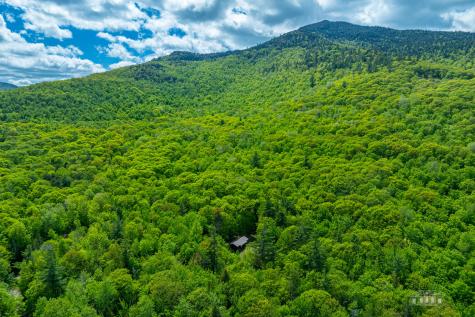 429 Bartlett Road Keene NY 12942