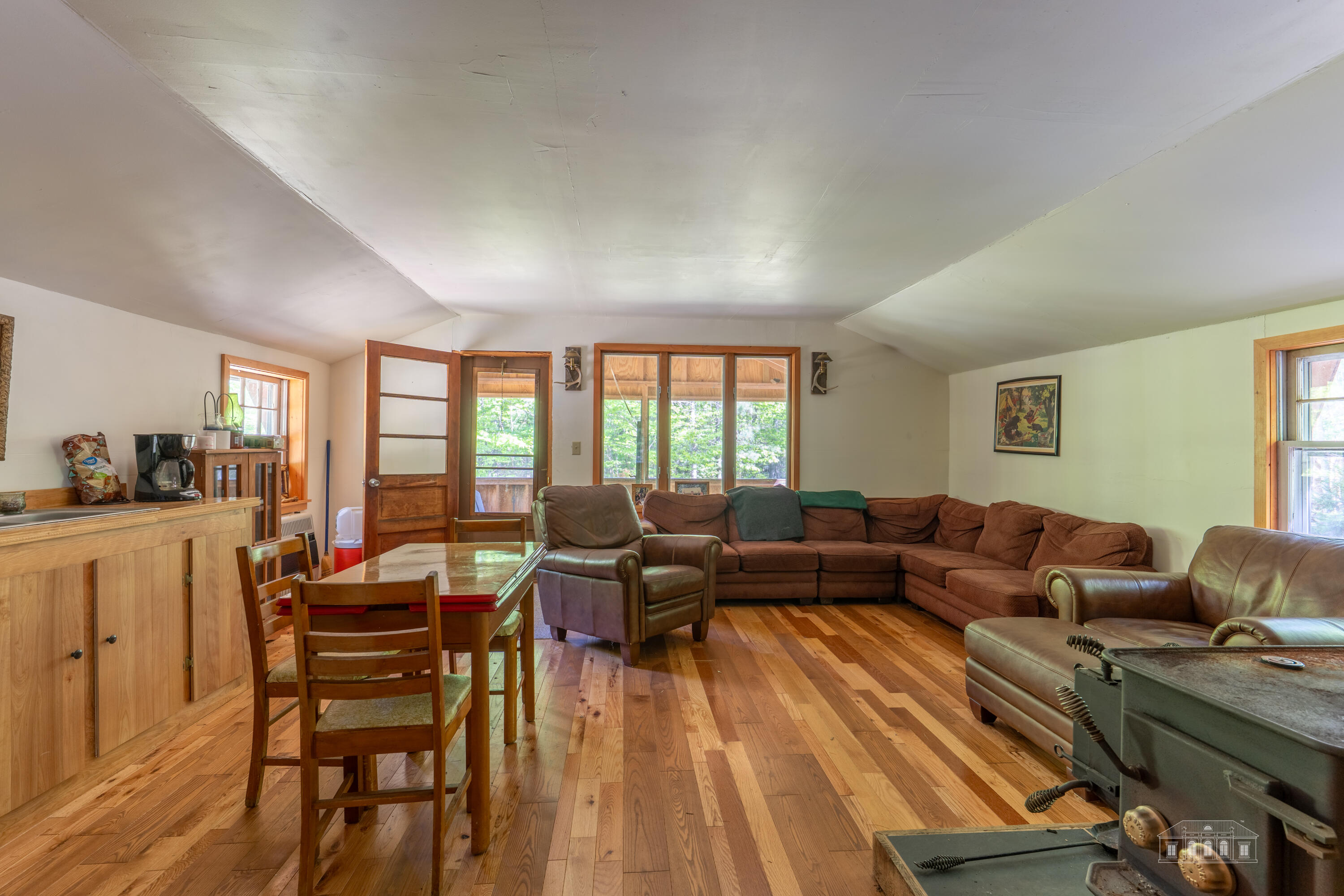 429 Bartlett Road Keene NY 12942