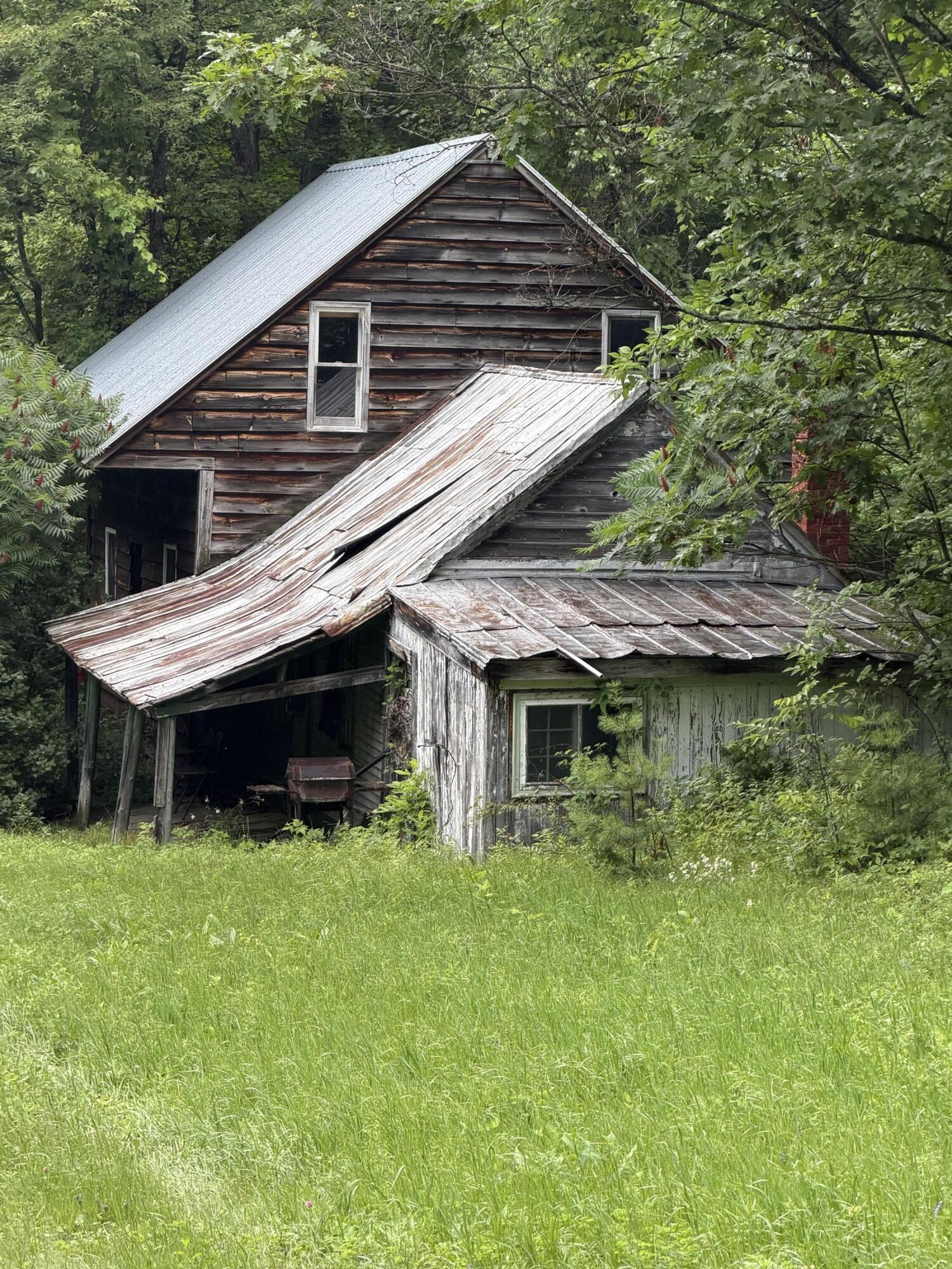 311 Dog Hill Road Keeseville NY 12944