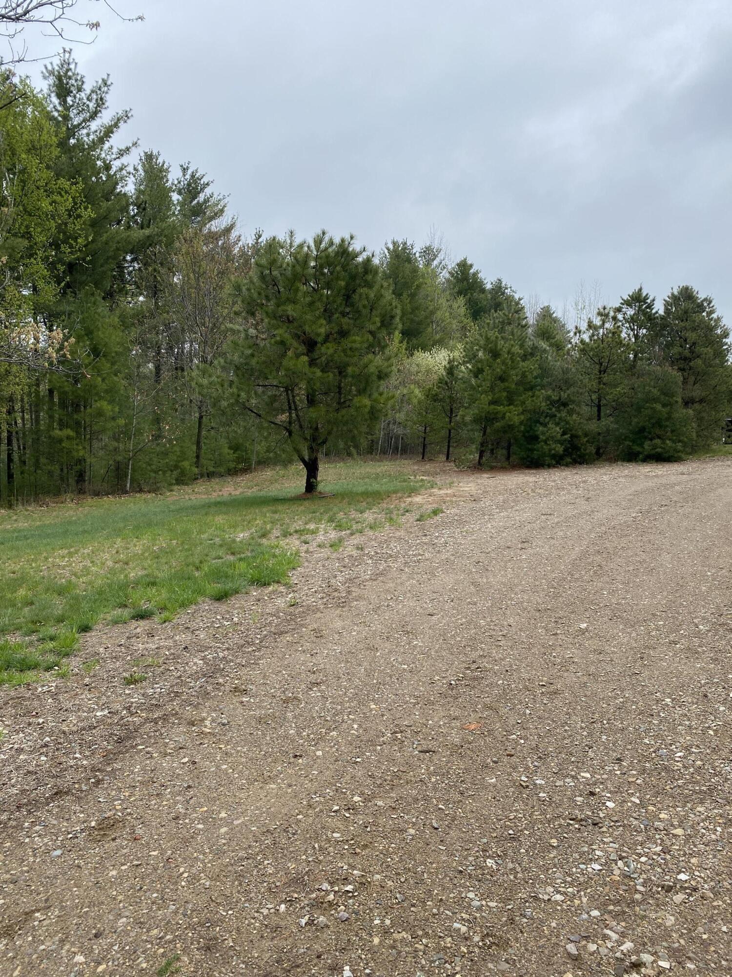 240 Norrisville Road Morrisonville NY 12962