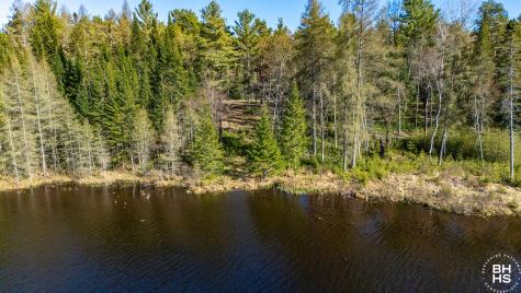 23 Lucky Way Saranac Lake NY 12983