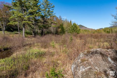 23 Lucky Way Saranac Lake NY 12983