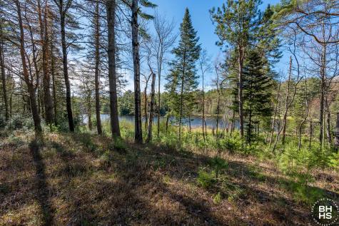 23 Lucky Way Saranac Lake NY 12983