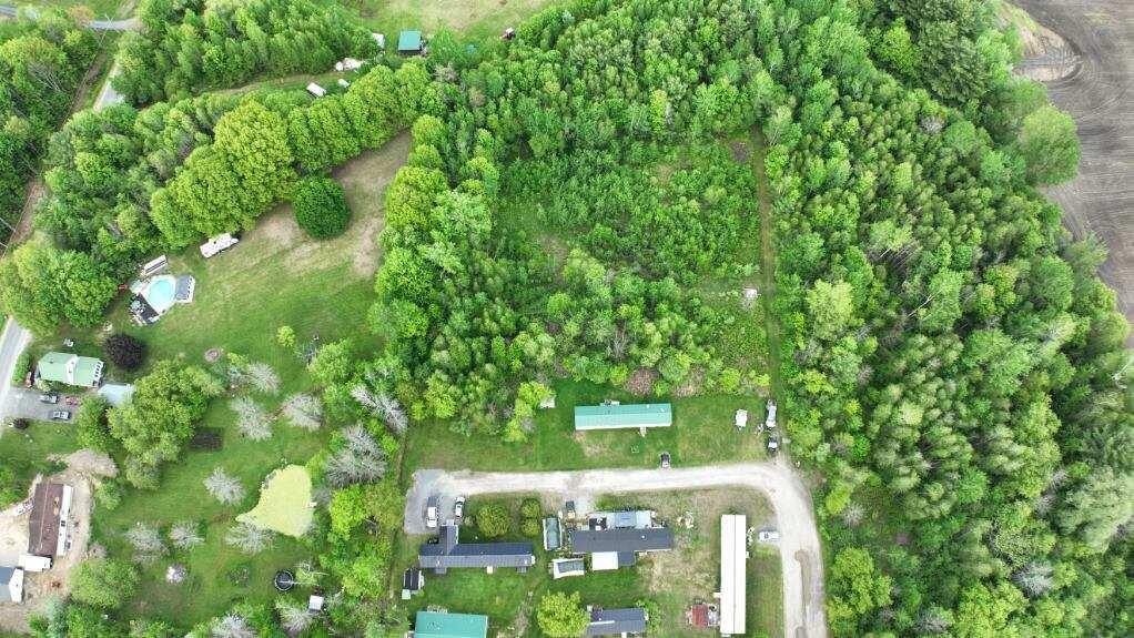 1-20 Country Lane Mooers NY 12958