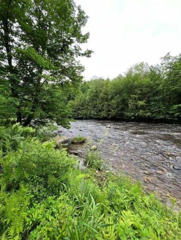 15 Simms Road Chateaugay NY 12920