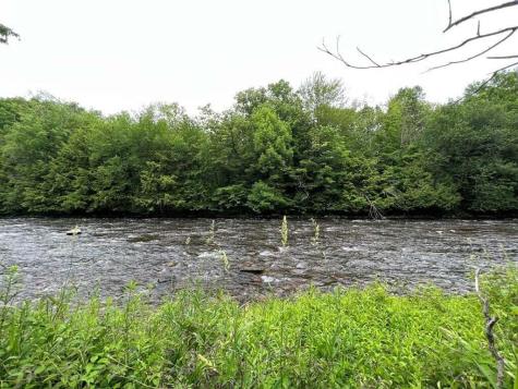 15 Simms Road Chateaugay NY 12920