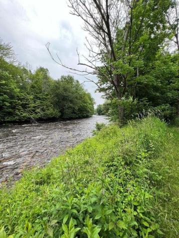 15 Simms Road Chateaugay NY 12920