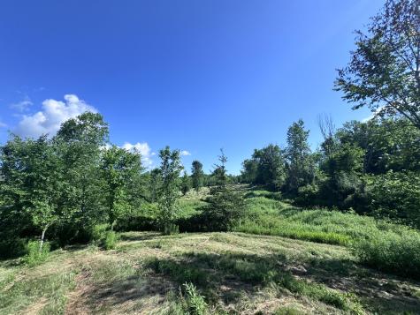 1787 Ny-22 Essex NY 12936