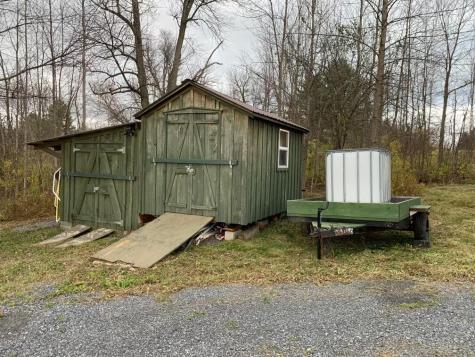1787 Ny-22 Essex NY 12936
