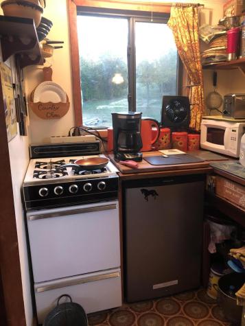 1787 Ny-22 Essex NY 12936