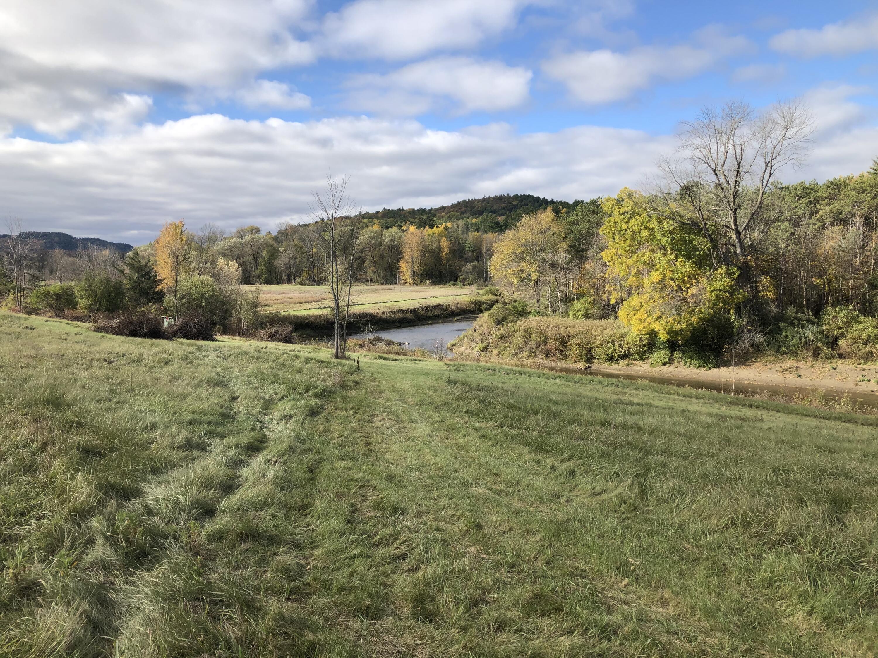 1787 Ny-22 Essex NY 12936