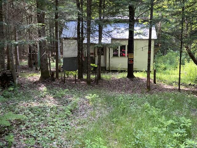 148 Ruel Road Saranac NY 12981