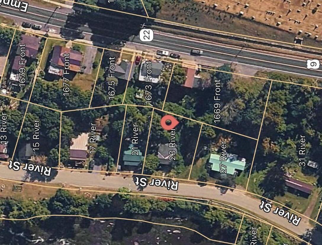 23 River Street Keeseville NY 12944