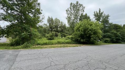 17 Pinewood Drive Peru NY 12972