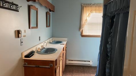 13 Fleming Way Plattsburgh NY 12901