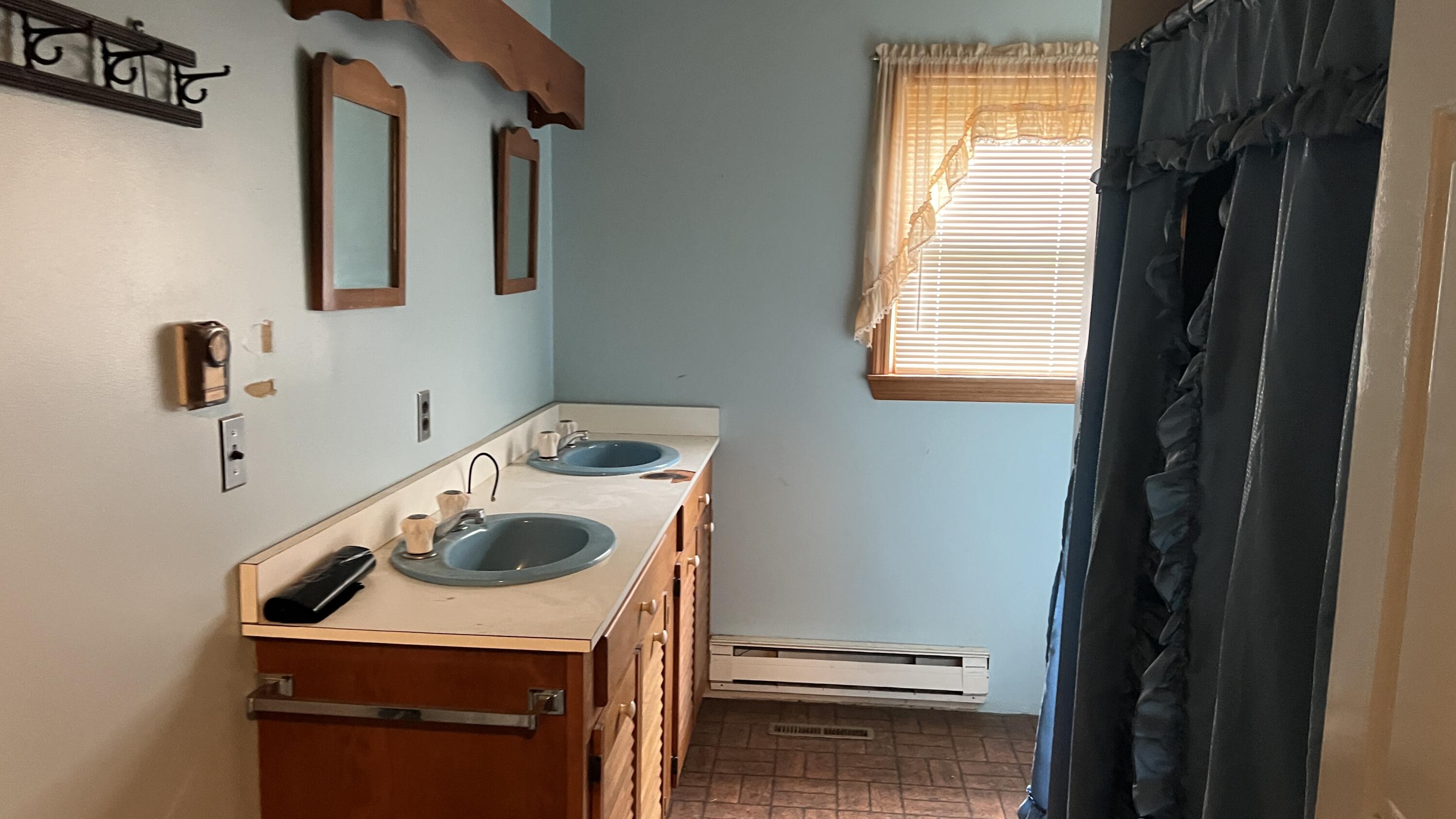13 Fleming Way Plattsburgh NY 12901