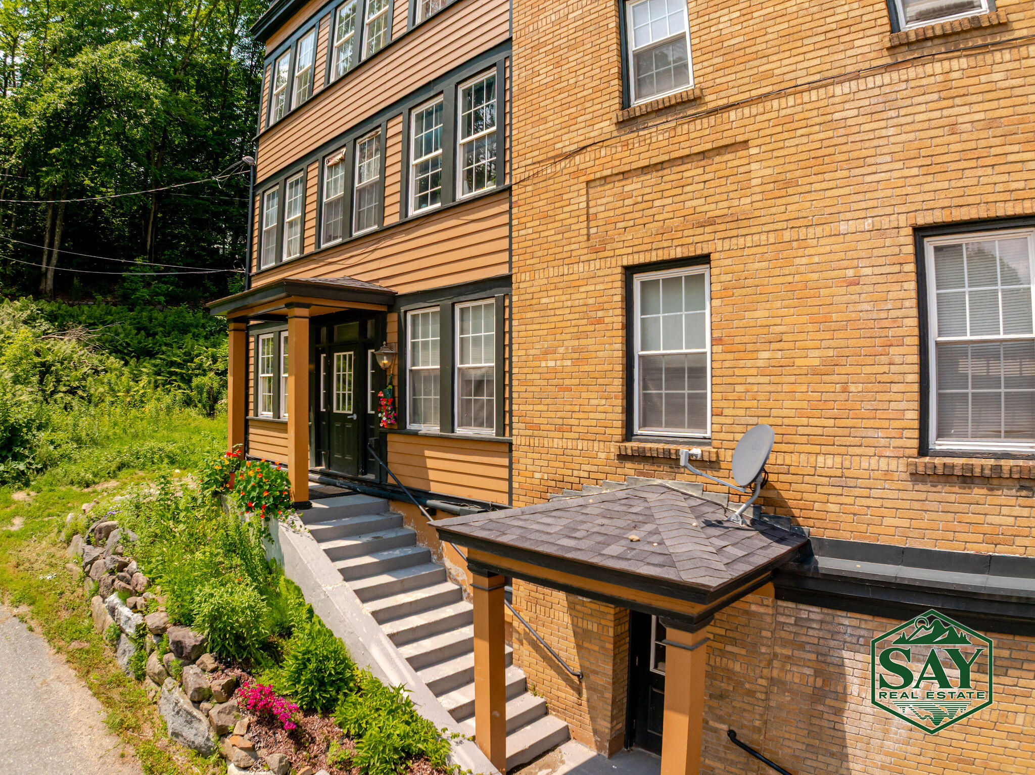 133-139 Broadway Saranac Lake NY 12983