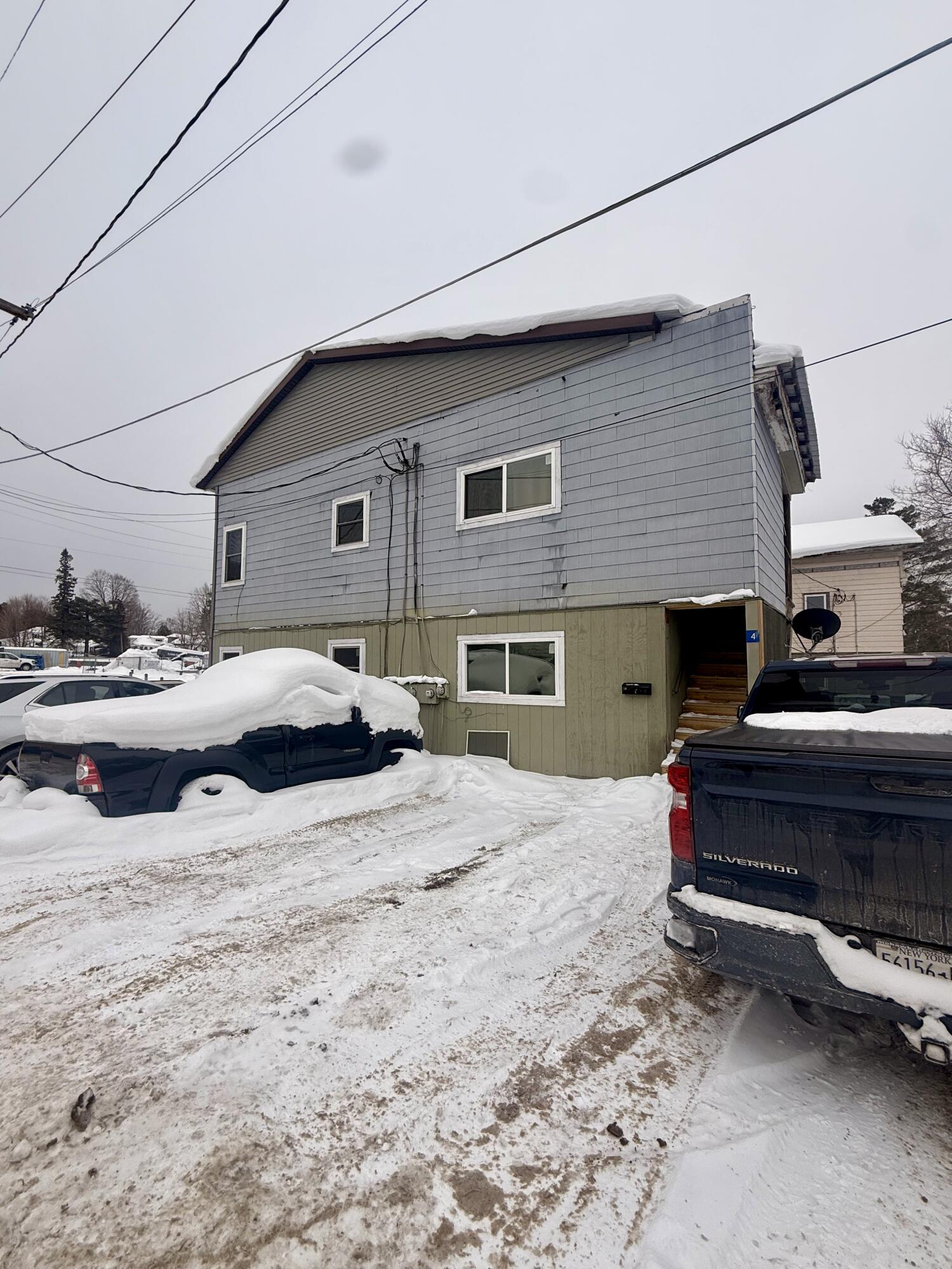 30 Chaney /81 Wawbeek Tupper Lake NY 12986