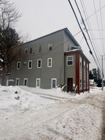 30 Chaney /81 Wawbeek Tupper Lake NY 12986