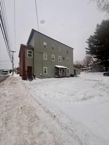 30 Chaney /81 Wawbeek Tupper Lake NY 12986