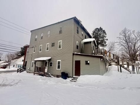 30 Chaney /81 Wawbeek Tupper Lake NY 12986