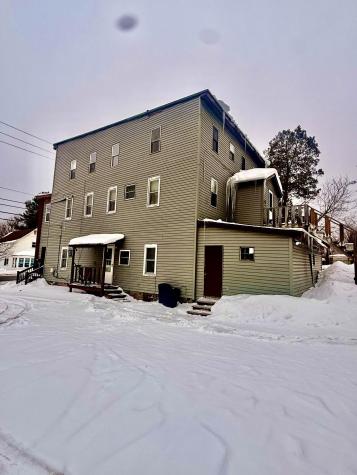 30 Chaney /81 Wawbeek Tupper Lake NY 12986