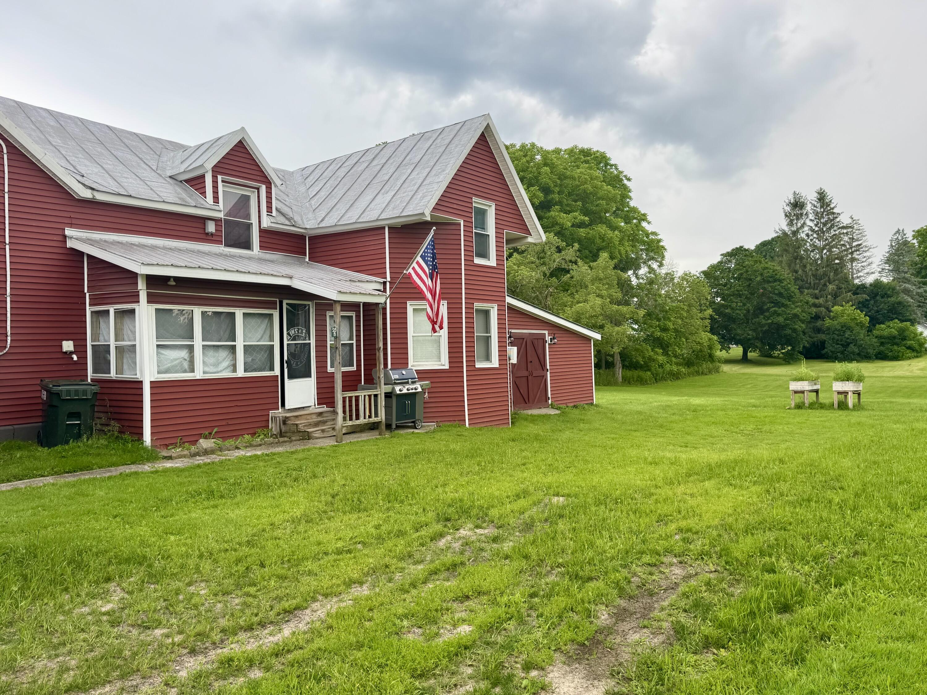 25 Spruce Street Champlain NY 12919
