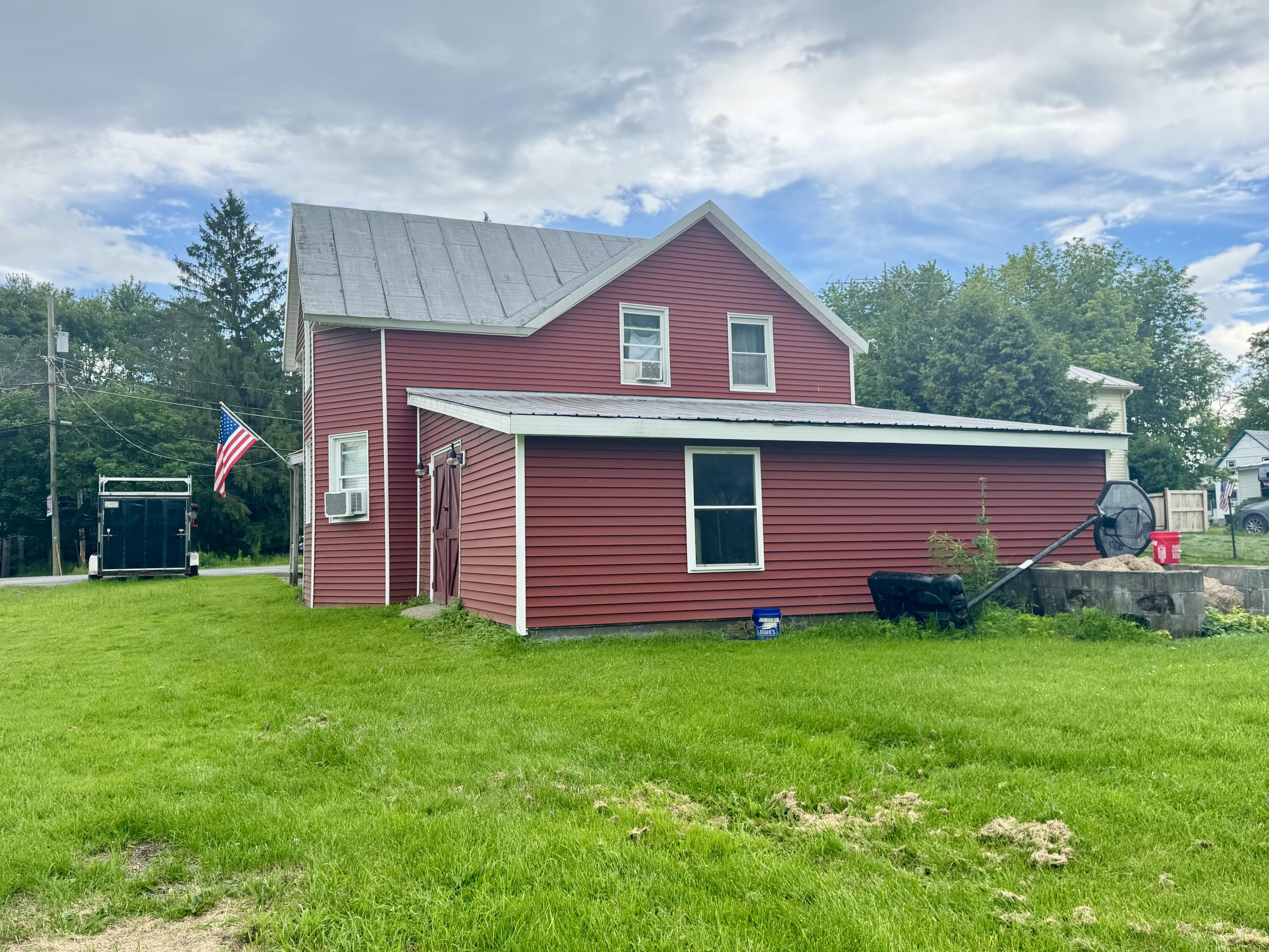 25 Spruce Street Champlain NY 12919