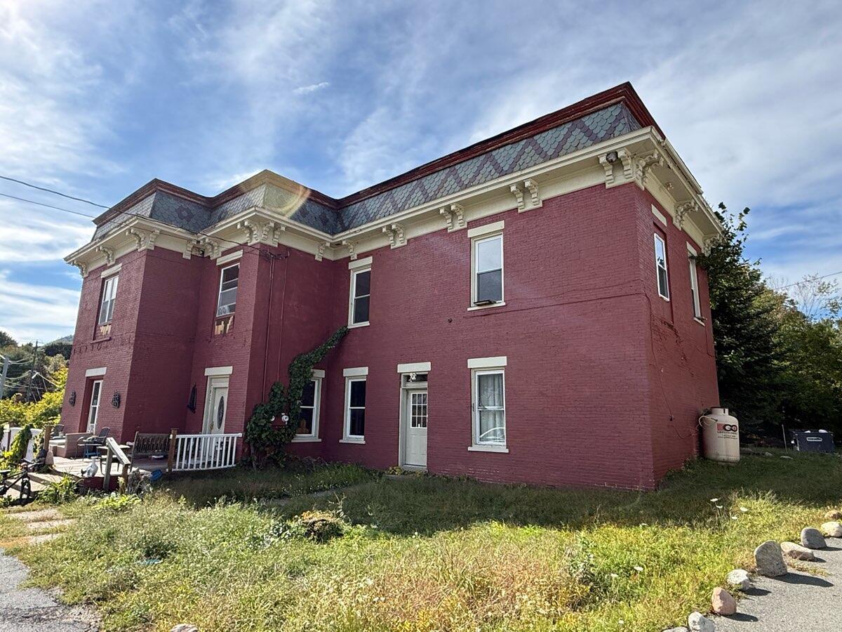 7617 U.s. 9 Elizabethtown NY 12932