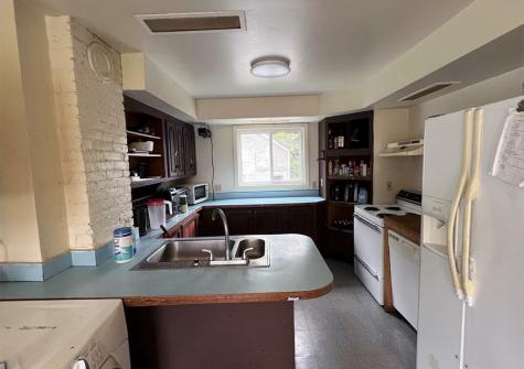 28 Beekman Street Plattsburgh NY 12901