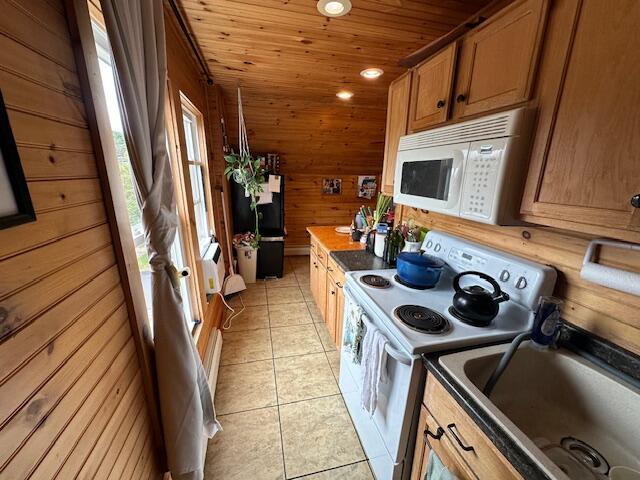 27 Winona Avenue Saranac Lake NY 12983