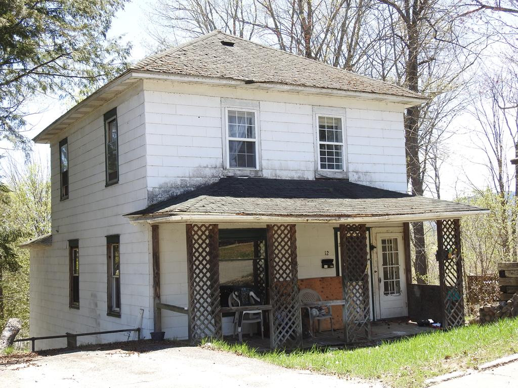 12 Park Street Tupper Lake NY 12986