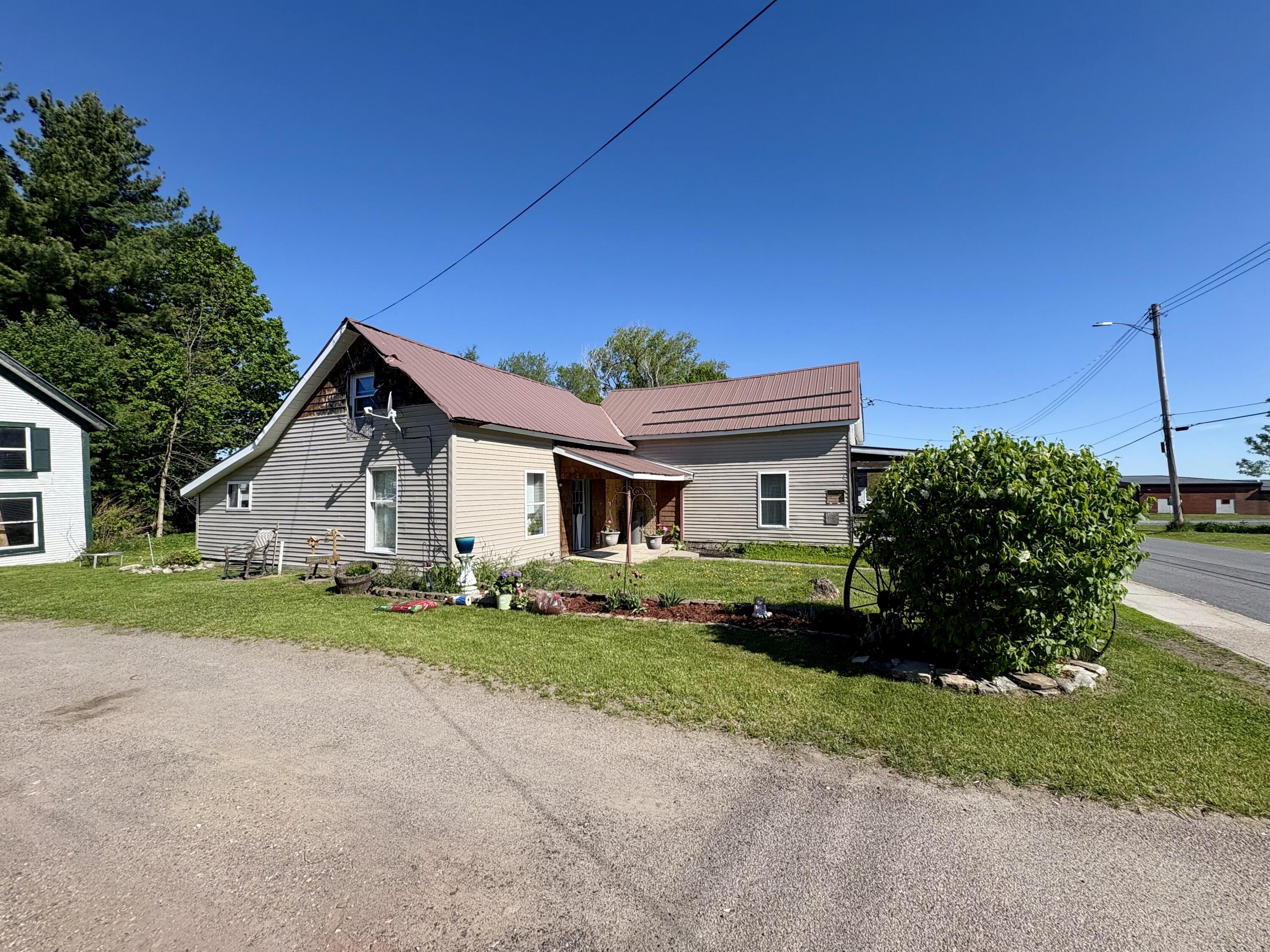 5 John Street Chateaugay NY 12920