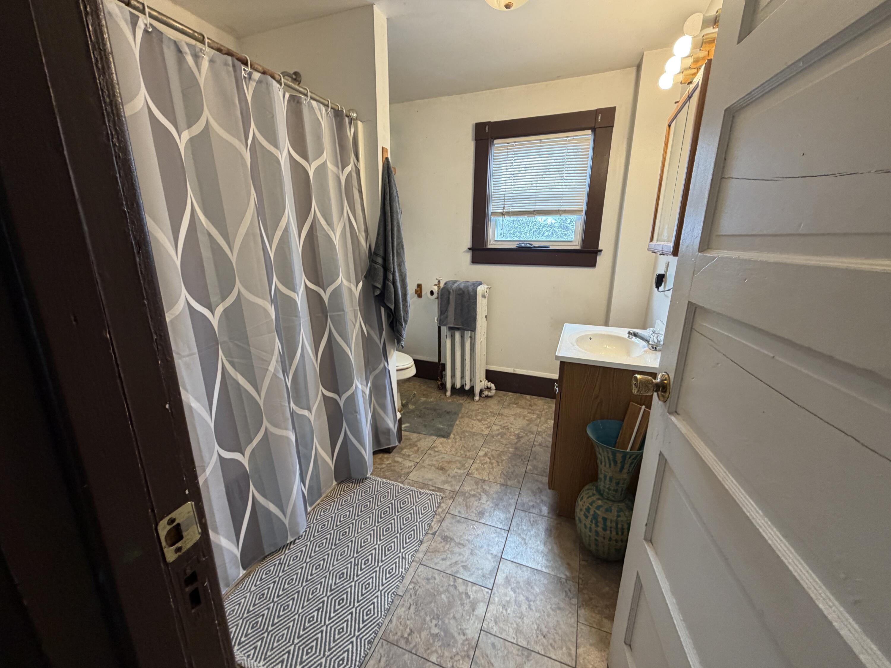 223+225 Neil Street Saranac Lake NY 12983